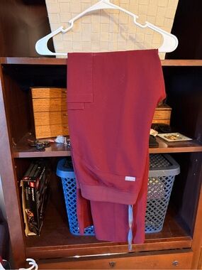 Figs Women's Burgundy Kade™ - Tall Cargo Scrub Pants